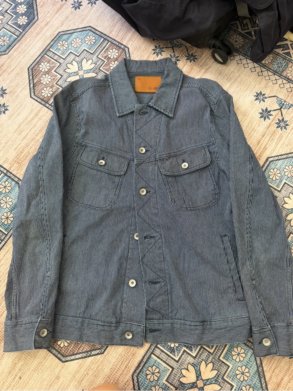 Taylor Stitch Mens Blue and White Striped Chore jacket size 40